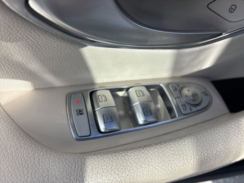 Used 2019 Mercedes-Benz E 450 4MATIC Wagon image 18