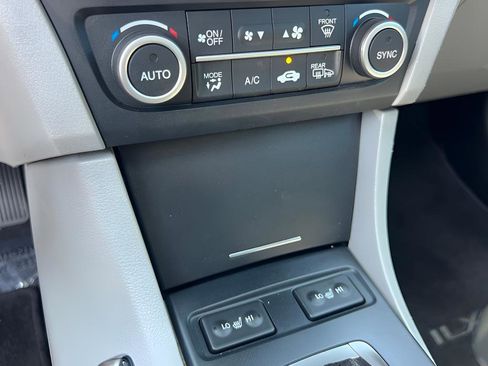 Used 2016 Acura ILX FWD image 53