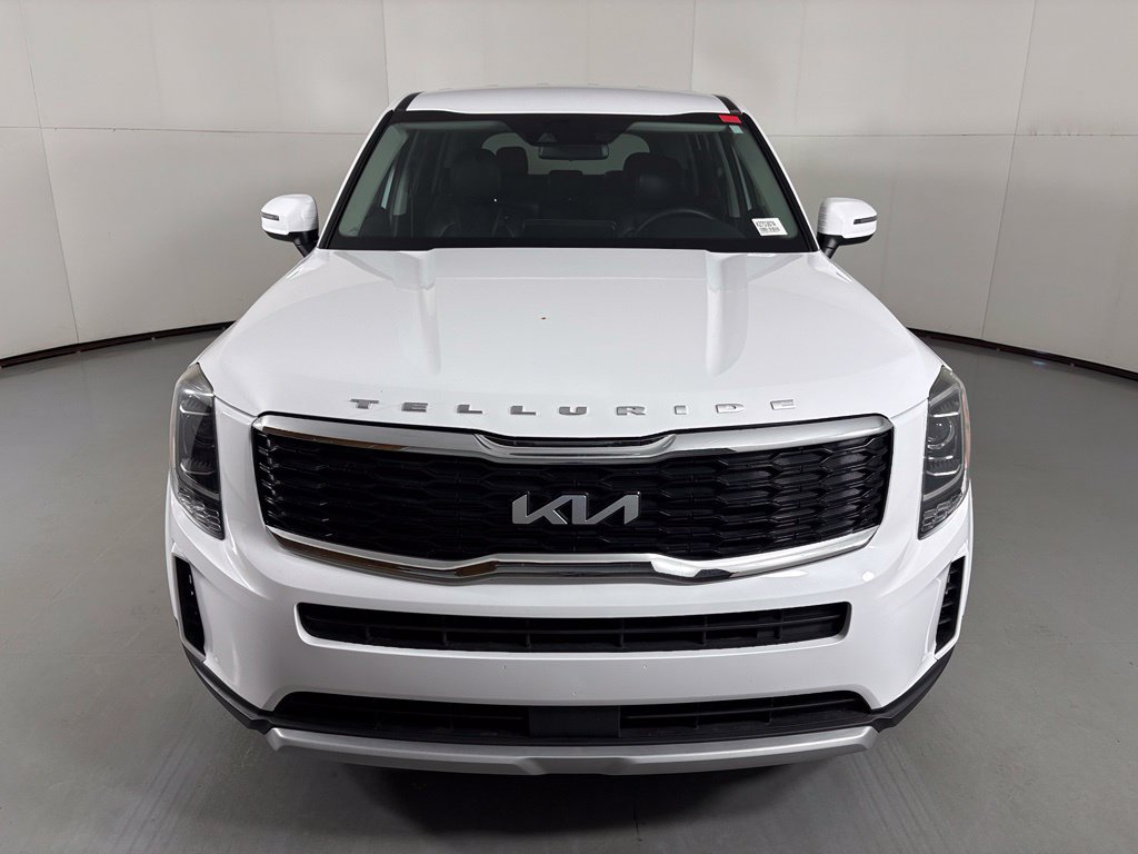 Used 2022 Kia Telluride LX FWD image 3