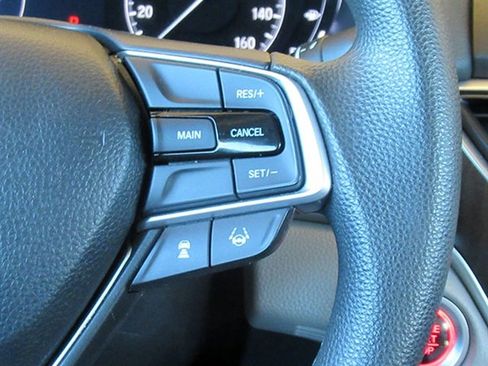 Used 2020 Honda Accord EX image 28