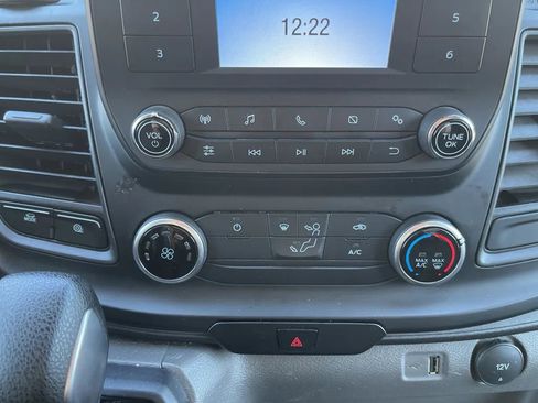 Used 2024 Ford Transit 250 Medium Roof w/LWB Van 3D image 19