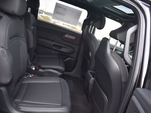 New 2027 Kia Telluride S image 16