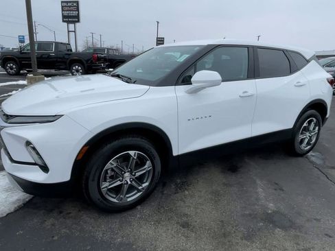 Used 2023 Chevrolet Blazer LT w/ Driver Confidence Package FWD image 6