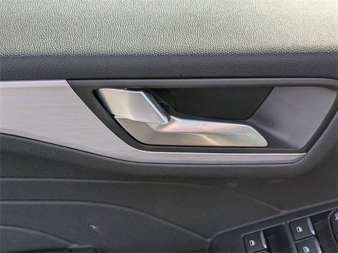 New 2025 Ford Escape SE w/ PHEV Premium Package image 12