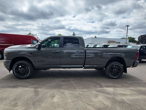 New 2026 RAM 2500 Laramie w/ Night Edition AWD/4WD image 4