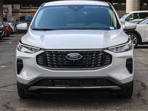 New 2024 Ford Escape Active w/ Tech Pack #2 image 2