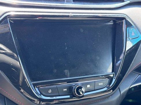 Used 2021 Chevrolet TrailBlazer RS w/ Convenience Package FWD image 11