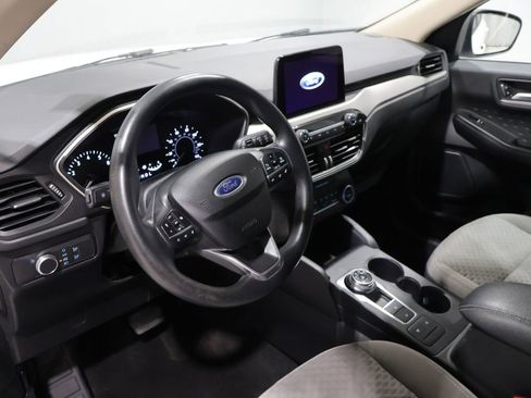 Used 2020 Ford Escape SE AWD/4WD image 16