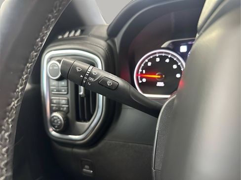 Used 2021 Chevrolet Silverado 2500 High Country w/ Z71 Off-Road Package AWD/4WD image 17