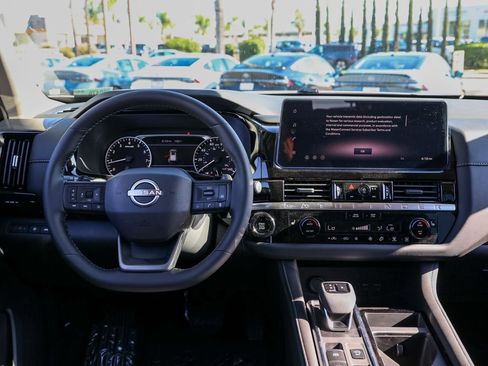 New 2026 Nissan Pathfinder SV image 22