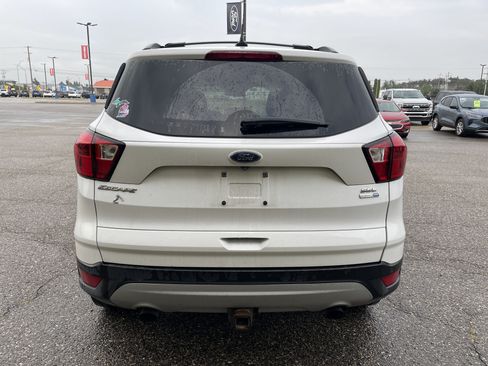 Used 2019 Ford Escape SEL AWD/4WD image 5