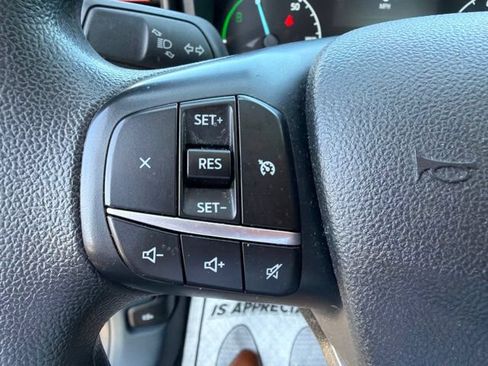 Used 2022 Ford Maverick XLT FWD image 14