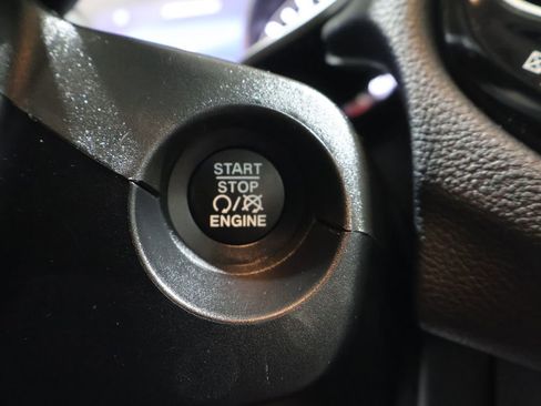 Used 2020 Jeep Compass Limited AWD/4WD image 25