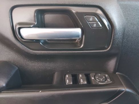 Used 2023 Chevrolet Silverado 1500 W/T w/ Trailering Package AWD/4WD image 19