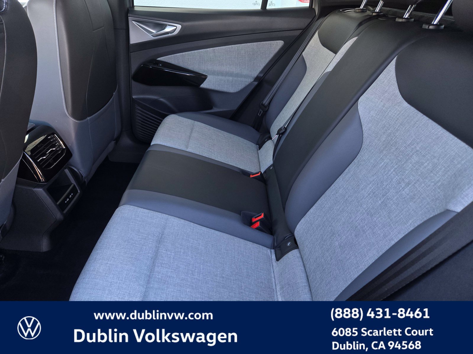 Certified 2023 Volkswagen ID.4 Pro RWD image 11