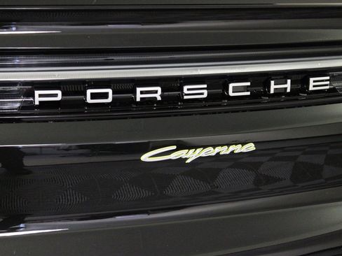 New 2026 Porsche Cayenne E-Hybrid Coupe image 11