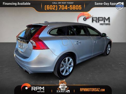 Used 2016 Volvo V60 T5 Premier image 6