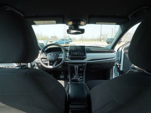 Used 2024 Jeep Compass Sport image 24