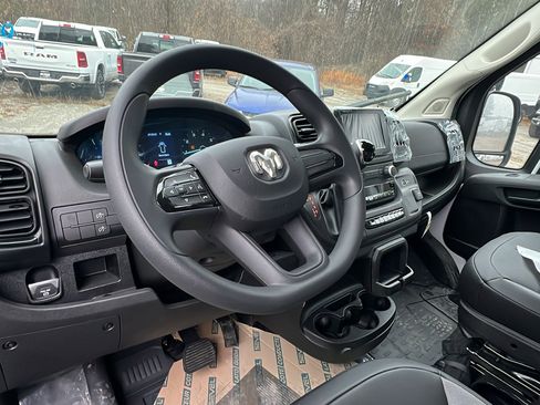 Used 2025 RAM ProMaster 1500 image 21