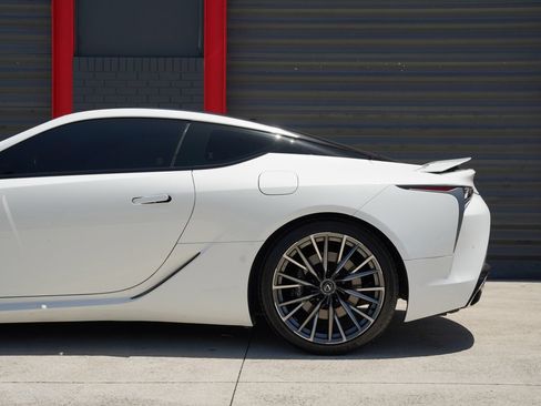Used 2024 Lexus LC 500 Coupe w/ Dynamic Handling Package RWD image 5