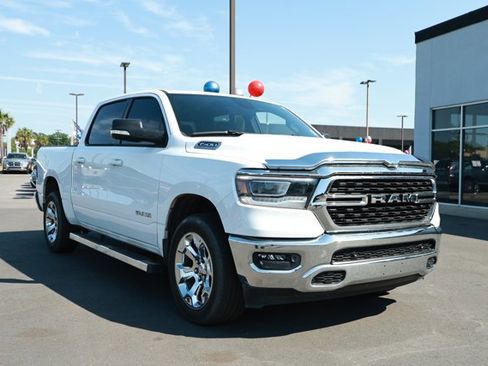 Certified 2022 RAM 1500 Big Horn AWD/4WD image 2
