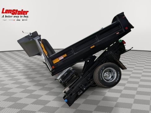 New 2024 RAM 3500 Tradesman w/ Chrome Appearance Group image 3