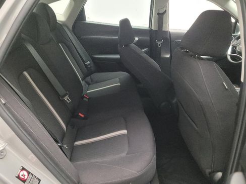 Used 2023 Hyundai Sonata SE image 19