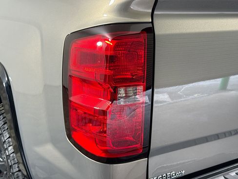 Used 2017 Chevrolet Silverado 1500 LT w/ All Star Edition image 35