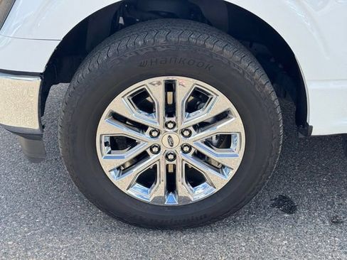 Used 2024 Ford F150 Lariat w/ Tow/Haul Package AWD/4WD image 11