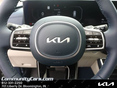 New 2026 Kia Carnival SX Prestige image 13