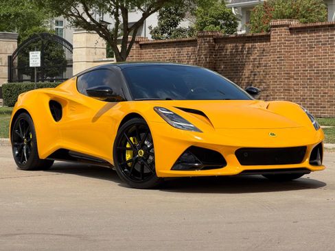 Used 2024 Lotus Emira First Edition image 1