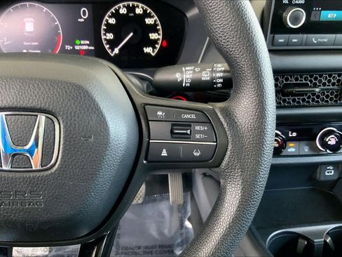 Used 2023 Honda HR-V LX image 25