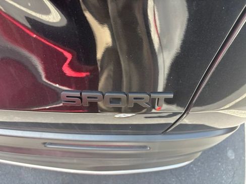 Used 2024 Honda HR-V Sport image 8