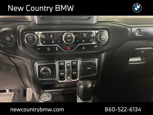 Used 2018 Jeep Wrangler Unlimited Sport S image 20