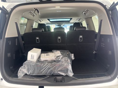 New 2026 INFINITI QX80 Luxe w/ Cargo Package image 34
