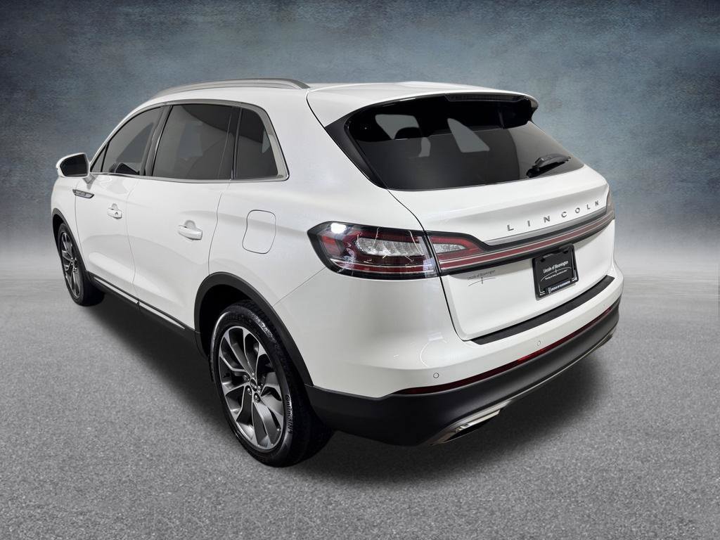 Used 2023 Lincoln Nautilus Reserve w/ Luxury Package AWD/4WD image 5