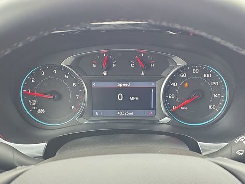 Certified 2023 Chevrolet Traverse LT w/ Rear Camera Mirror Package image 12