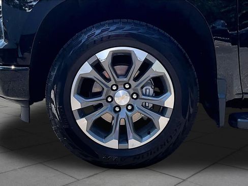 Used 2023 Chevrolet Silverado 1500 High Country RWD image 11