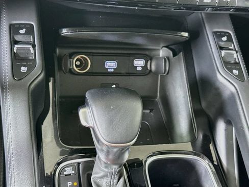 Used 2021 Kia Telluride EX w/ EX Premium Package AWD/4WD image 20