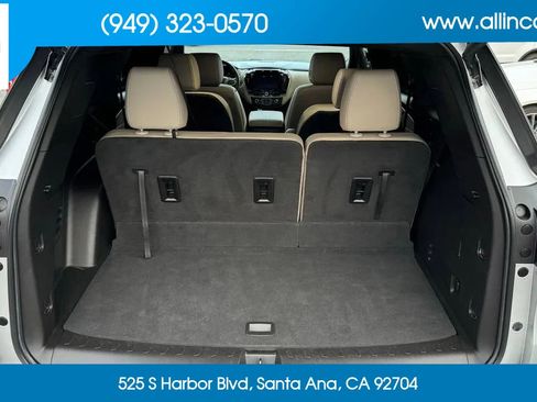 Used 2022 Chevrolet Traverse LT AWD/4WD image 9