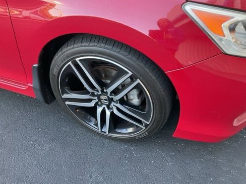 Used 2017 Honda Accord Sport Special Edition image 3