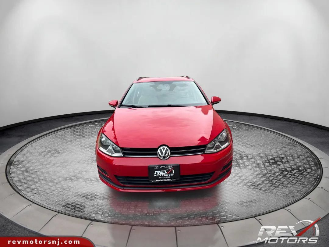 Used 2015 Volkswagen Golf S FWD image 8