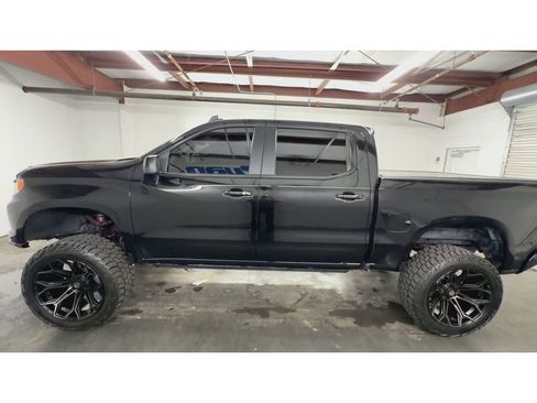 Used 2022 Chevrolet Silverado 1500 RST image 5