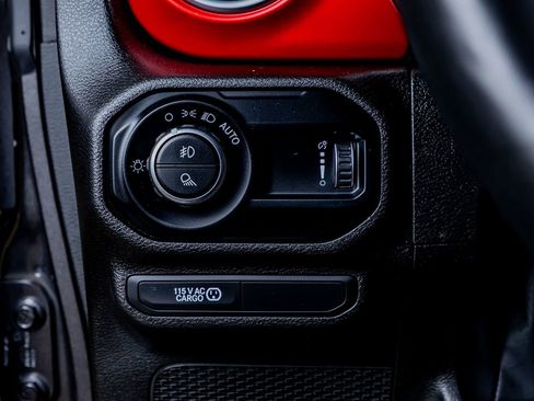 Used 2023 Jeep Gladiator Rubicon w/ LED Lighting Group image 22