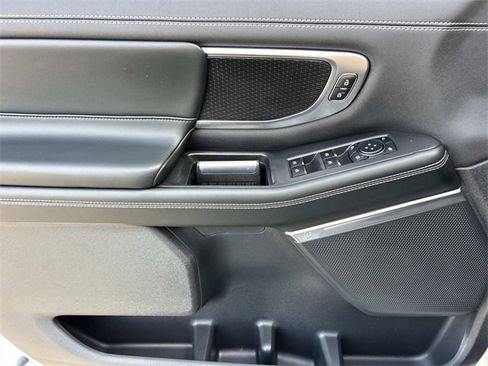 Used 2025 Ford Expedition Platinum w/ Stealth Performance Package image 35