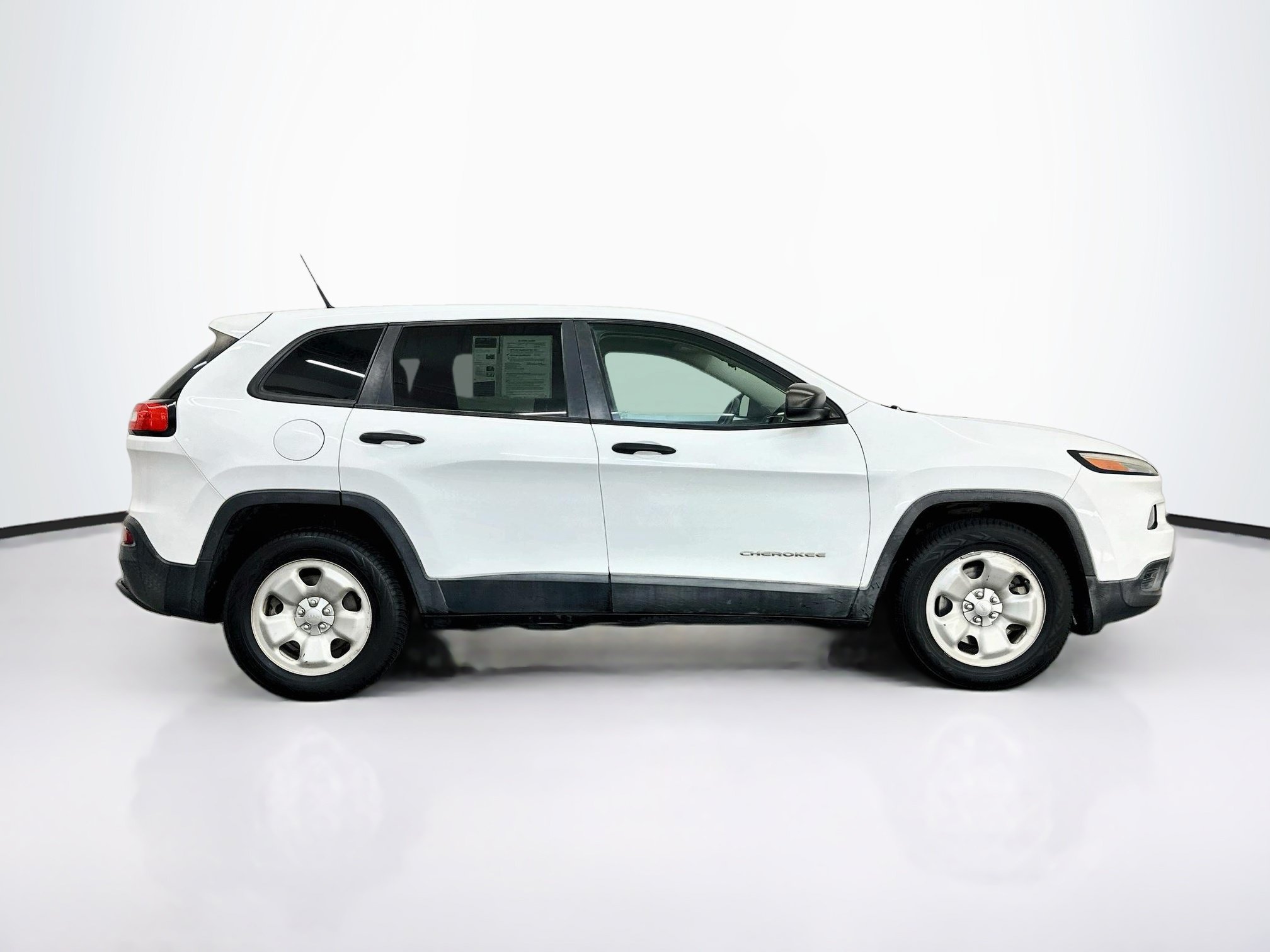 Used 2014 Jeep Cherokee Sport AWD/4WD image 10