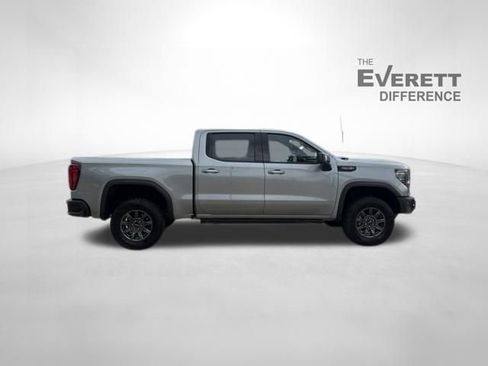 Used 2024 GMC Sierra 1500 AT4X AWD/4WD image 8