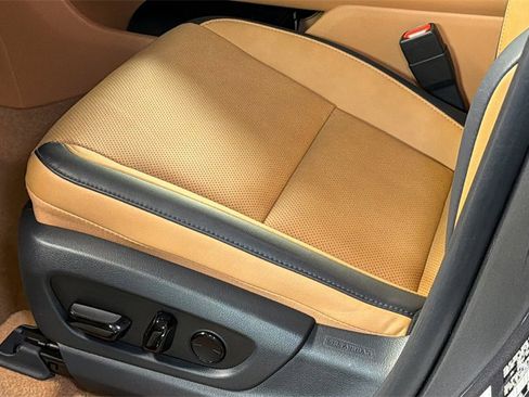 Certified 2025 Lexus RZ 450e image 26