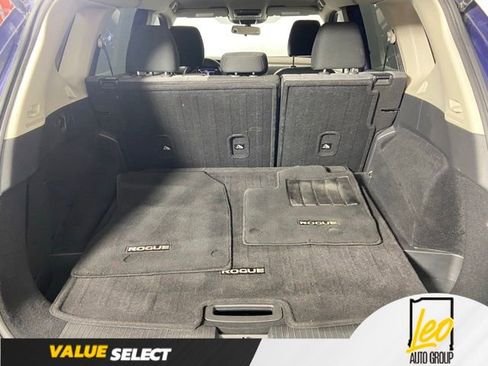 Used 2021 Nissan Rogue SV AWD/4WD image 11