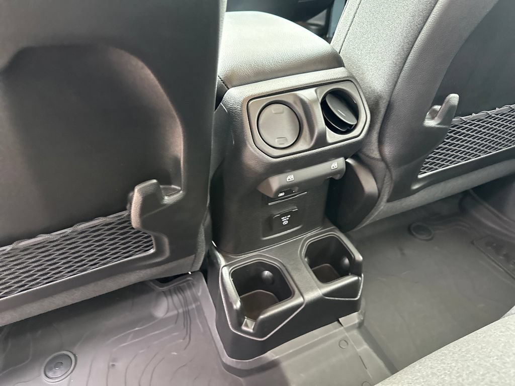 New 2026 Jeep Gladiator Sport AWD/4WD image 32